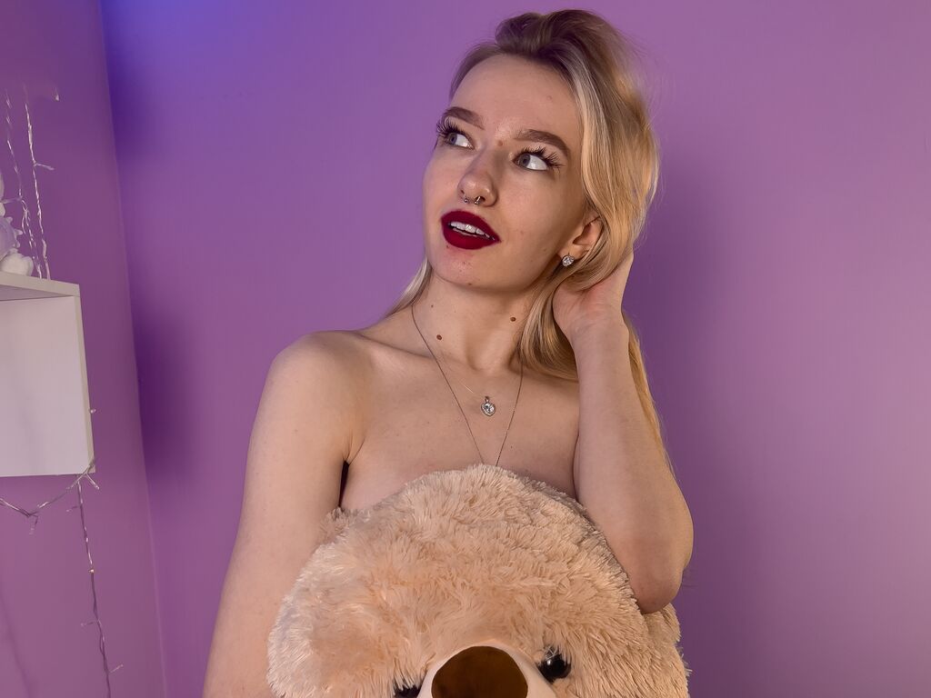 RosaliFox